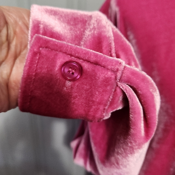 Soft Surroundings Fuchsia Velvet Button-Down Boyfriend Shirt New With Tags! - Picture 7 of 7